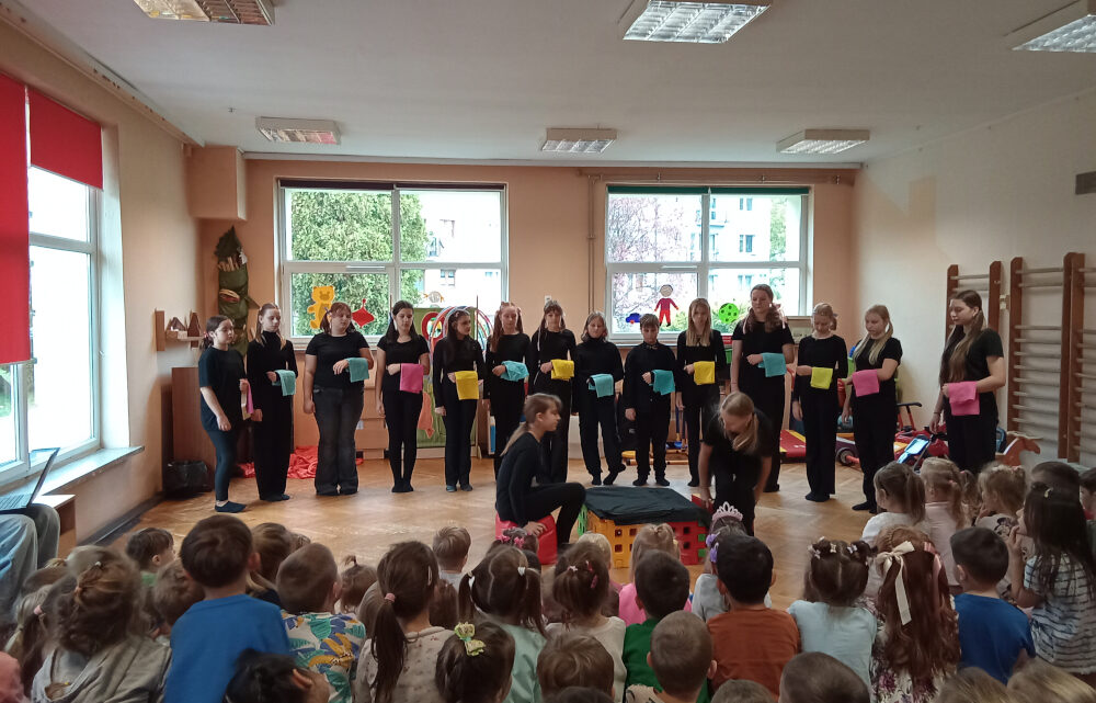 Od sceny do serca – „Rzeczywistość przedstawiona” oczami młodych Od sceny do serca – „Rzeczywistość przedstawiona” oczami młodych