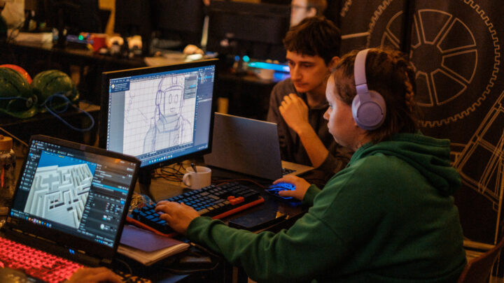 Game Jam na Poziomie 320 w Kopalni Guido